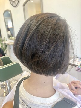 ラテ アトリエ(latte atelier) 【latte atelier】前下がりミニボブ☆