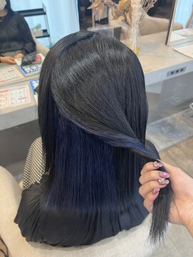 ラビス 浦和(Lovis) Black×Blue