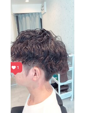 アミーコ(Amico) メンズカットスパイラルパーママッシュパーマツーブロック清潔感