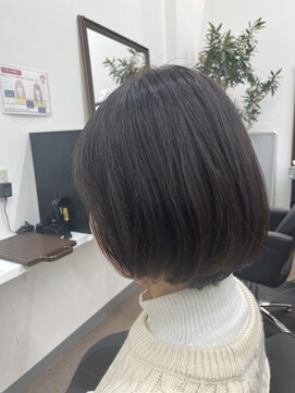 ビーズカラー ヤマザワ富谷成田店 ボブ／グレイヘアー／カット