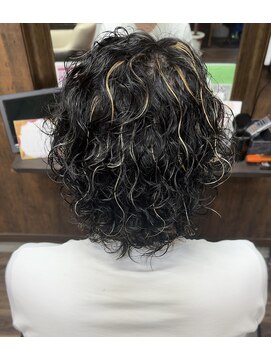 スタジオリベルタ(Studio LIBERTA') スパイラルパーマ