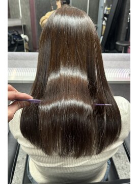 スライバイリアオオサカ(Sly By Ria OSAKA) 髪質改善/酸熱トリートメント【梅田】【大阪】