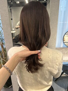 リラス 博多(rilas) ブリーチなしカラー　透明感カラー　レイヤー　美髪