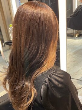 インク サカエ(inq sakae) ブリーチインナーカラーベージュ