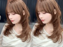 ユニー(uniii)の雰囲気(骨格診断でお顔を小さく見せるレイヤーカットが人気)