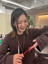 ウイ バイ ファースト 北四番丁店(u'i by first) 姫野 登美子