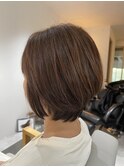 ショートボブ