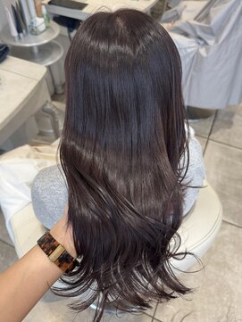 ザックラフィネ(ZACC raffine) バーガンディ/ラベンダーカラー/レイヤー/縮毛矯正/艶カラー