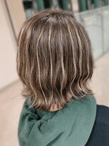 シャルムバイケンジ(Charm.by KENJE)&nbsp;デザインカラーバレイヤージュ細めハイライト白髪ぼかし東京銀座