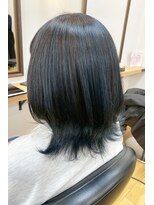 モーラ 鳳店(MOLLA)&nbsp;外ハネくびれミディ × ダークグレージュ【鳳】