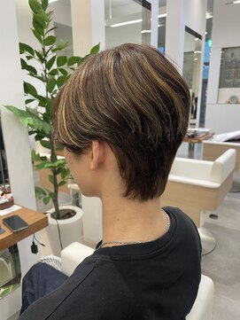 カッツ 駅家店(CUT S) ブラウンメッシュショート