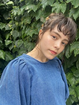 レオニード 表参道(LEONID) ヘアアレンジ 結婚式やパーティーにオススメ 佐々木