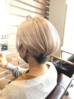 ルー(loup)&nbsp;☆ラベンダーベージュ☆ブリーチ/ダブルカラー/ハンサムショート