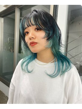 レコ(LECO) ブルーのコントラストウルフ