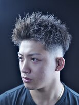 スキル(SKILL)&nbsp;刈り上げ、束感に拘ったツーブロックベリーショート