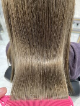 エスカーラ 表参道(THE ESCALA) @m_ayu/髪質改善トリートメント/シルキーベージュタビラマユミ