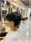 センターパートウルフ　ニュアンスパーマ　カルマパーマ