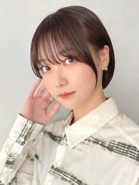 アルバム 新宿(ALBUM SHINJUKU) 耳掛けショートボブ_グレーベージュレイヤーロング9658