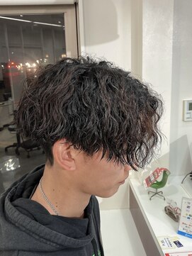 ディーボーイリタ 光の森(D-BOY Lita) メンズスパイラルパーマ