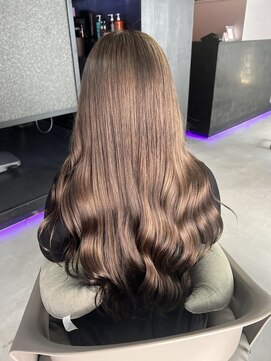 クク 那覇国際通り(CUCU) ミルクティーベージュ