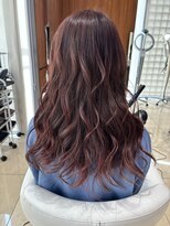 トレース 半田店(TRACE)&nbsp;春にぴったりチェリーレッド