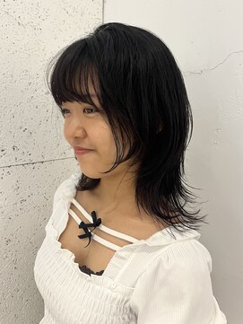 ゼスト パーク(ZEST PARK) ミディアムレイヤーカット 吉祥寺 YURI:)