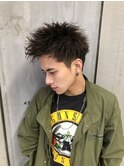 スパイクリーゼントモヒカン フェードカット