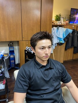 ありとみ スパイキーショート