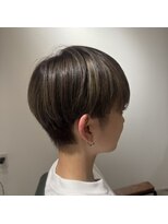 エミュ(e'Mue)&nbsp;刈り上げショート