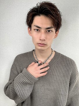 オグジュアリー 表参道(aux.) ツイストスパイラルパーマツーブロックマッシュメンズマッシュ