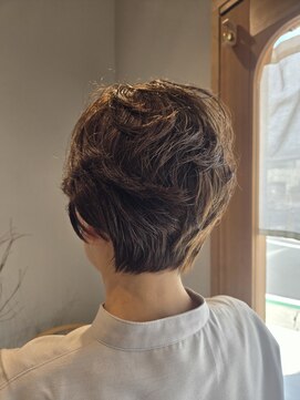 シスイ(sisui) 大人ショートスタイル