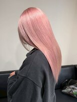 ベレーザ 渋谷(BELEZA)&nbsp;13791ブリーチ＆ダブルカラー韓国レイヤーボブホワイトピンク