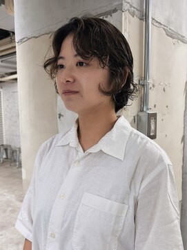 ロジ(loji) 長めショートとパーマ