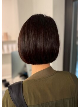 アコロン 武蔵小杉(acoron.) ラインで魅せる艶ボブスタイル 武蔵小杉