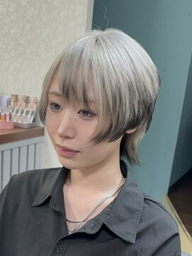 ドォート(Dote hair make) 【菜月style】ホワイトシルバー×エンドブラック