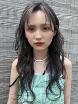 ニュアージュ 表参道 南青山(Nuage’)&nbsp;暗髪グレージュデザインカラーツートーンレイヤーハッシュカット