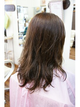 チチカカ(chichikaka) 営業ビフォーアフター、揺らぐ上質縮毛矯正