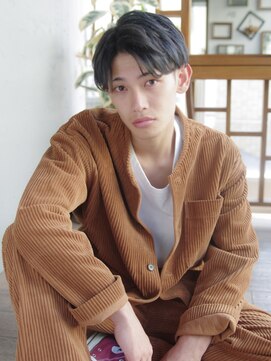 オト(oto) 雰囲気◎ツーブロックマッシュセンターパート♪ 束感