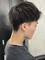 フイ 代々木(Hui)&nbsp;メンズ/アップバング/ツーブロックマッシュ/束感ショート/波巻き