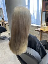 リーオオサカ(Lee Osaka)&nbsp;ハイトーンベージュ×東芽生