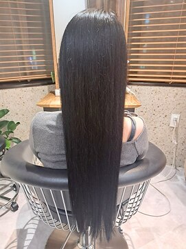 ヘアリゾート粋 トゥジュ 池袋東口店(tujuh) 髪質改善ストレート/縮毛矯正/ロング/艶髪/ナチュラルブラウン