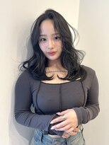 シー(SEA)&nbsp;透け感色気hair