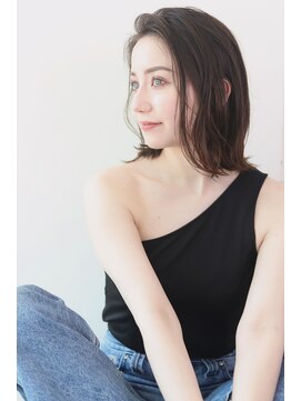 オーロ 武庫之荘店(ORO) 外ハネボブ・切りっぱなしボブ・長め前髪・ベージュカラー