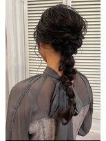 シークレットミラーズ(SECRET MIRRORS)&nbsp;パーティーヘアセット（ウェディングにもOK）