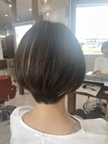 ファーチ(Fir-chi)&nbsp;ショートボブxハイライト