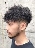 渋谷ツイストスパイラルパーマゆるめツイスパメンズビジネスヘア