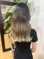 メリー オオサカ(Merly Osaka)&nbsp;beige balayage