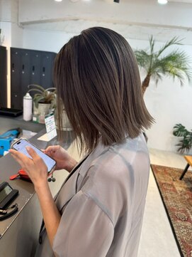 メリー オオサカ(Merly Osaka) 中明度バレイヤージュ