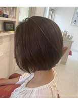 ユーアンドアイ(you & i)&nbsp;首元スッキリ“大人の上品ボブ