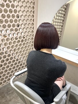 ボブ×艶カラーピンクブラウン